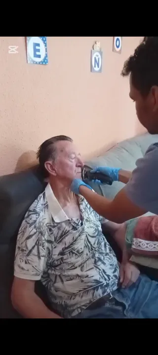 SOY CUIDADOR DE ADULTOS MAYORES Y DISCAPACITADOS