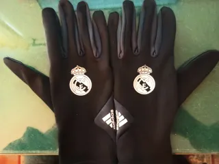 Guantes Real Madrid x Adidas Talla M