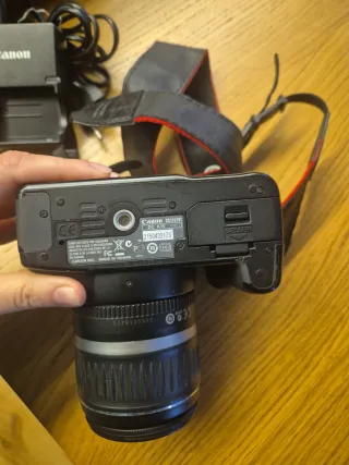 Cámara Canon EOS 1000D