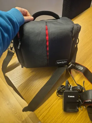 Cámara Canon EOS 1000D