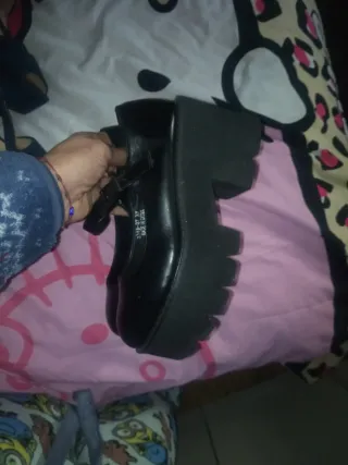 Zapatos plataforma chica talla 37