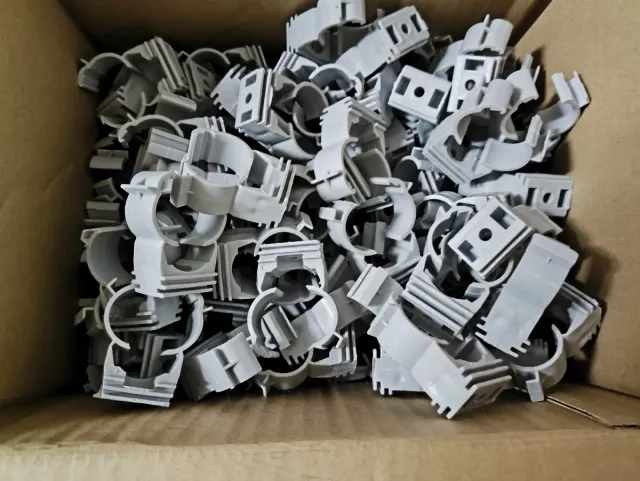 95 Abrazaderas Tubo Rígido 20-22mm Nuevas