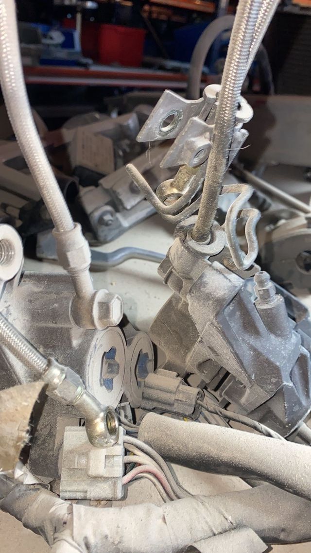 Latiguillos Fazer 600