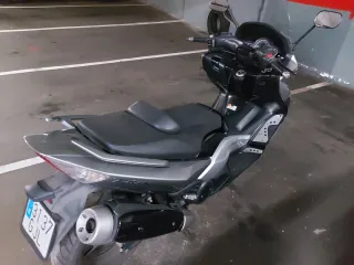 Yamaha Tmax.  €3900