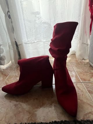 Botines rojos media caña