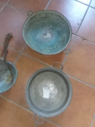 Juego de 3 sartenes de metal