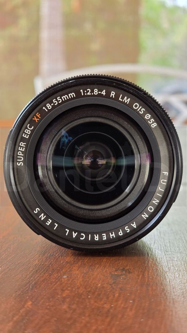Objetivo Fujifilm XF 18-55mm