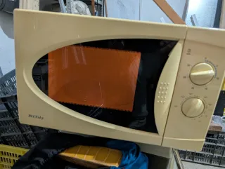 Microondas Bluesky Beige