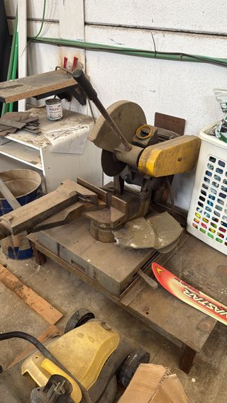 Tronzadora industrial A300 BROWN