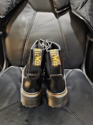 Botas Dr. Martens con plataforma Talla 43 *Hacoo*