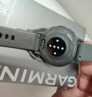 Garmin Venu 3S Smartwatch Gris/Negro