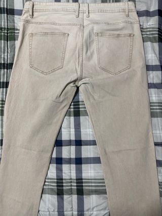 Pantalón vaquero Octavo beige