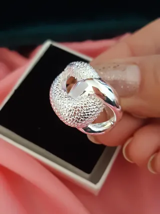 Anillo nudo plata baño talla 18