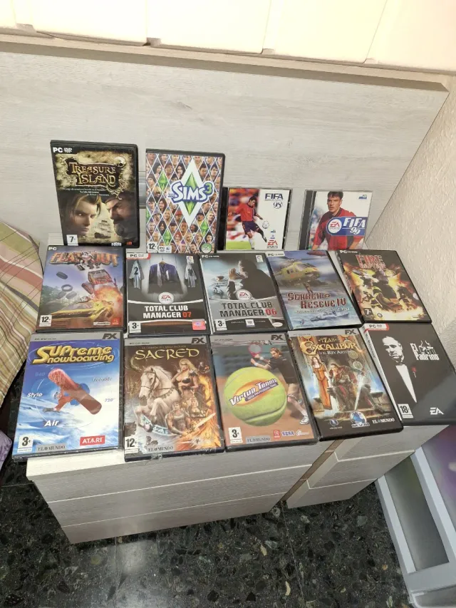 Lote 14 Videojuegos PC