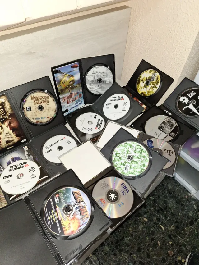 Lote 14 Videojuegos PC