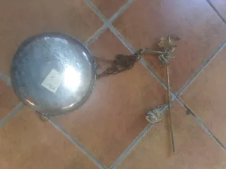 Antigua romana de metal