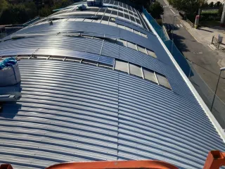 Fachadas y cubiertas panel sándwich