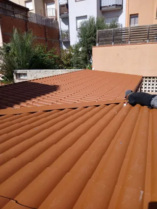 Fachadas y cubiertas panel sándwich