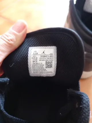 Nike Air Jordan 1 Mid Negro Blanco