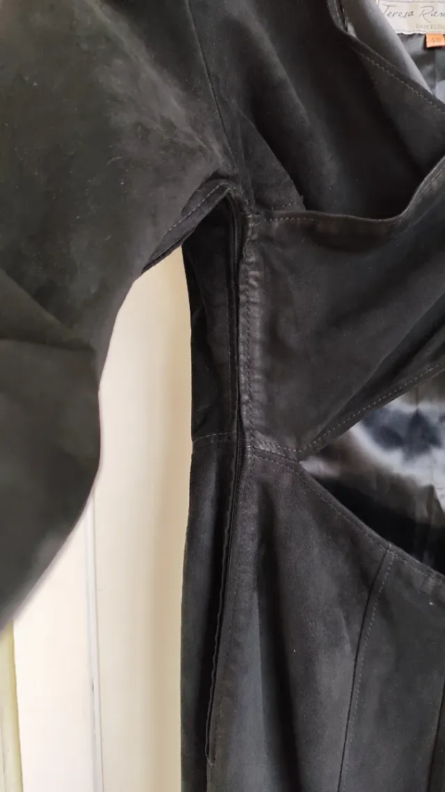 Vestito MIDI in pelle nera