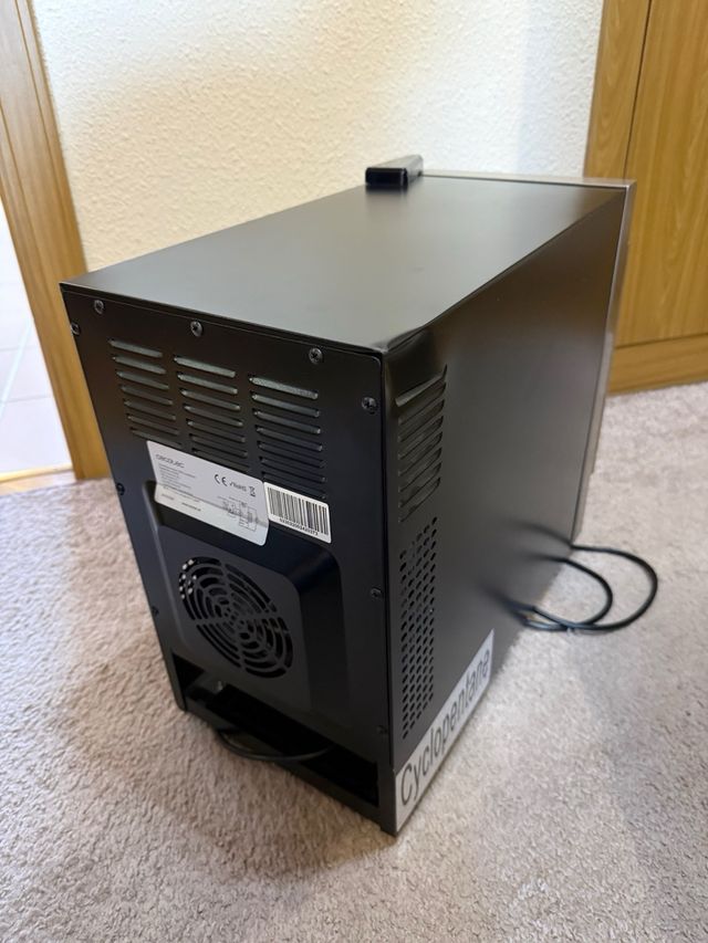 Vinoteca Cecotec Grand Sommelier 800