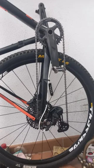 Bicicleta Montaña Cube 29