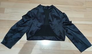 Bolero negro elegante