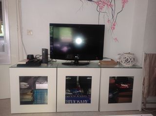 Vitrina IKEA BESTÅ Blanca