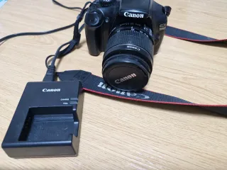 Cámara Canon EOS 1100D Negra