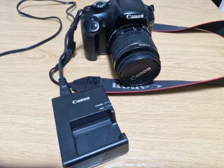 Cámara Canon EOS 1100D Negra