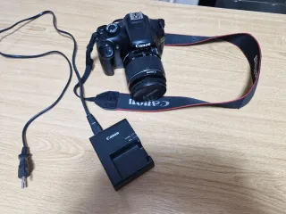 Cámara Canon EOS 1100D Negra