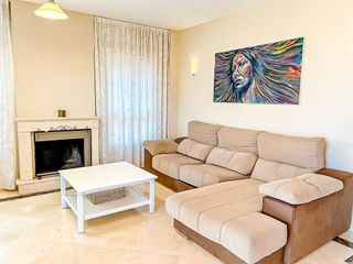 Chalet en alquiler en El Faro de Calaburra - Chaparral en Mijas