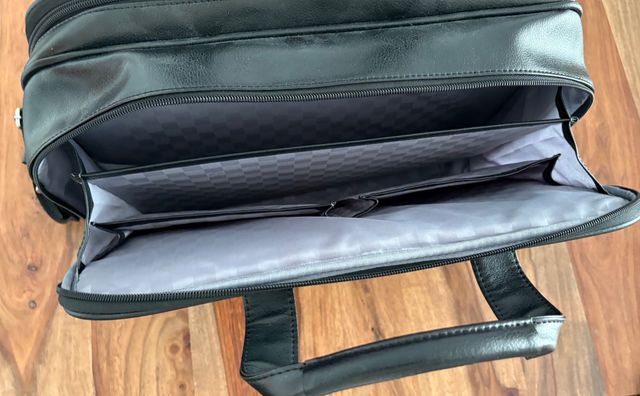 Maletín Samsonite Cuero Negro