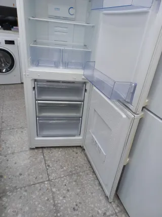 Nevera marca balay 170,cm garantía + entrega