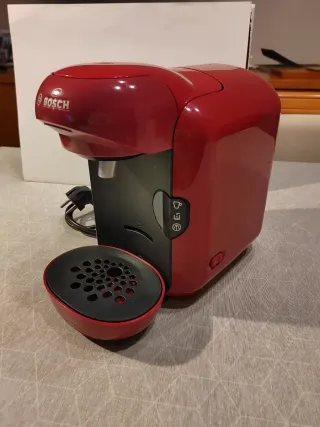 Cafetera Cápsulas Bosch Tassimo Roja