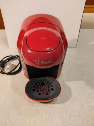 Cafetera Cápsulas Bosch Tassimo Roja