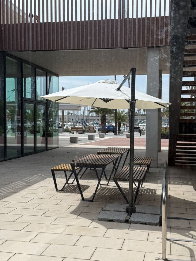 Heladeria en Puerto de Barcelona