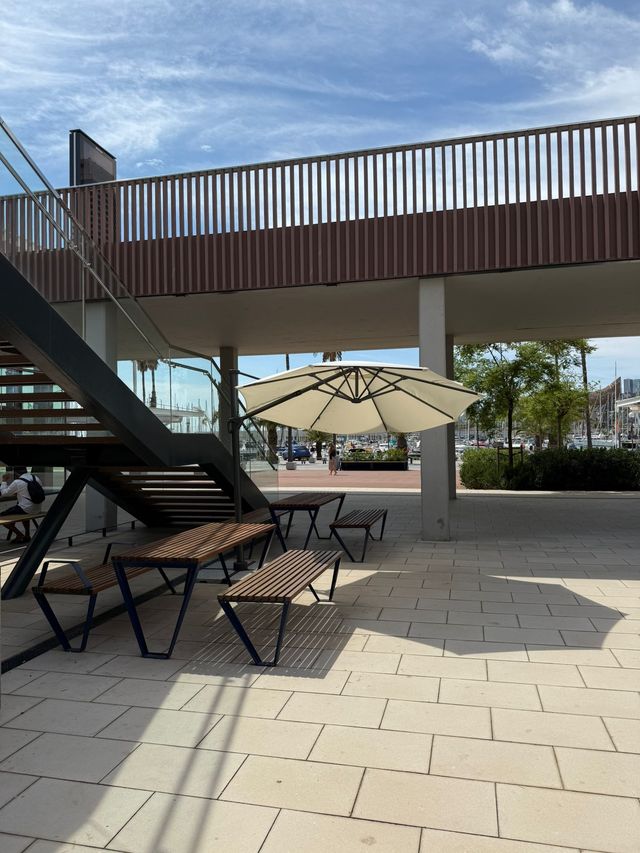 Heladeria en Puerto de Barcelona