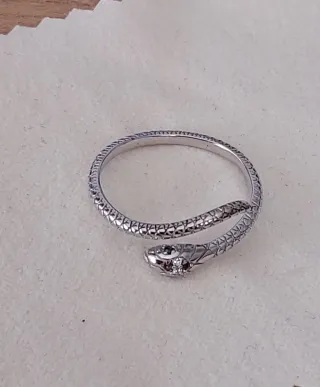 Anillo Plata Ley Serpiente ojos con zircon negro A