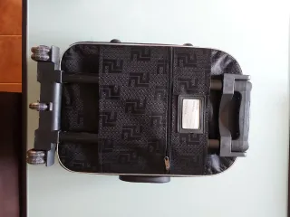 Maleta de cabina avión negra