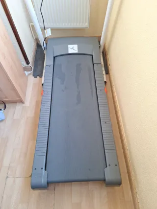 Tapis roulant Decathlon pieghevole bianco