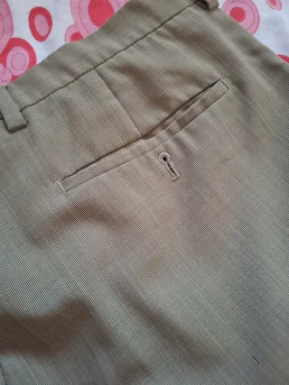 Pantalones Burberry Talla M Beige