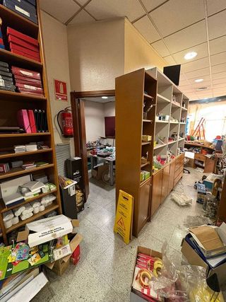 Local comercial en alquiler en Eixample Nord – La Devesa en Girona