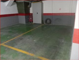 Garaje en venta en Mercado en Alicante