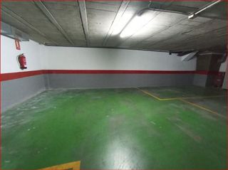 Garaje en venta en Mercado en Alicante