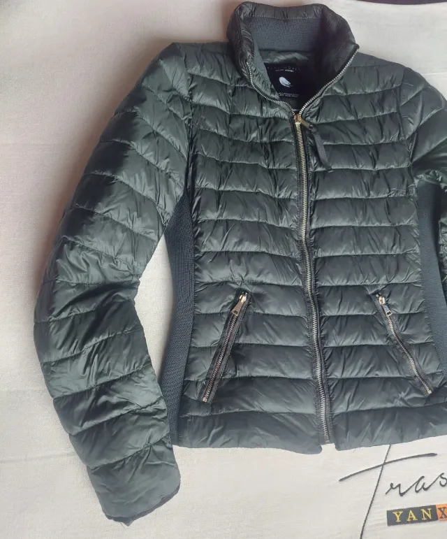 Chaqueta Zara verde mujer