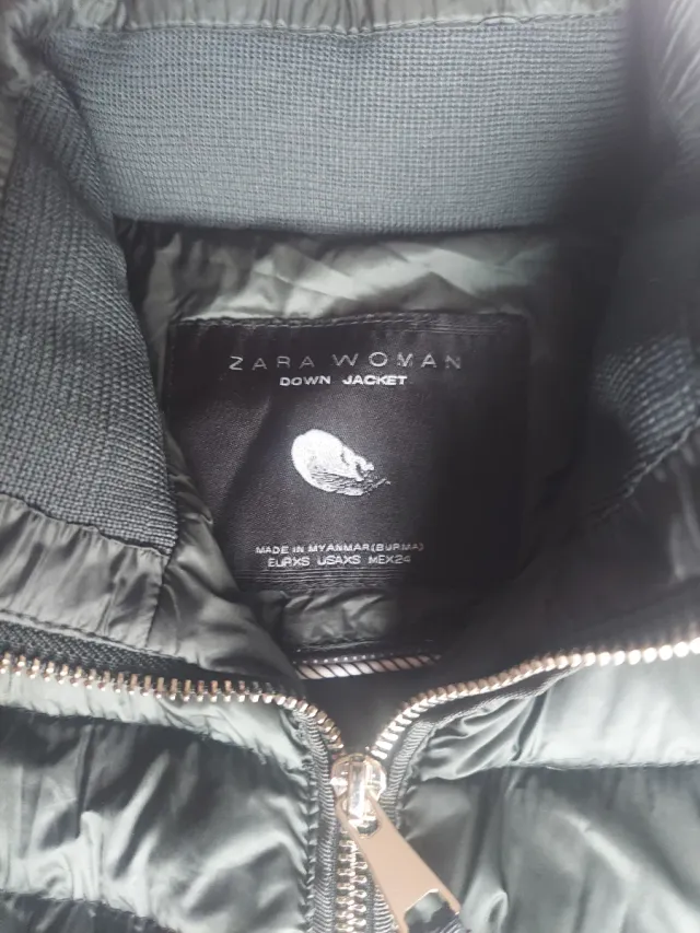 Chaqueta Zara verde mujer