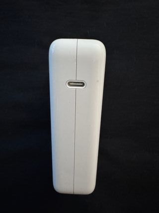 Cargador Apple MacBook 140w