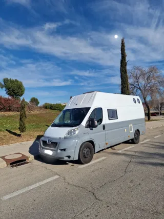 Furgo Autocaravana Camper