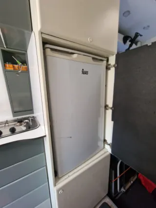 Furgo Autocaravana Camper